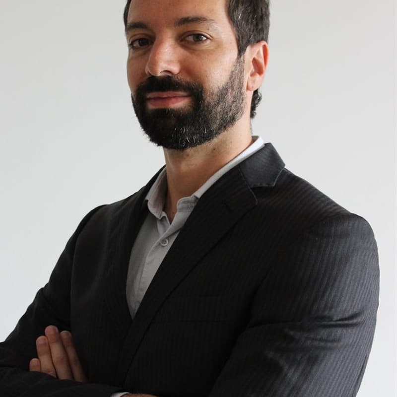 Julián Uribe
